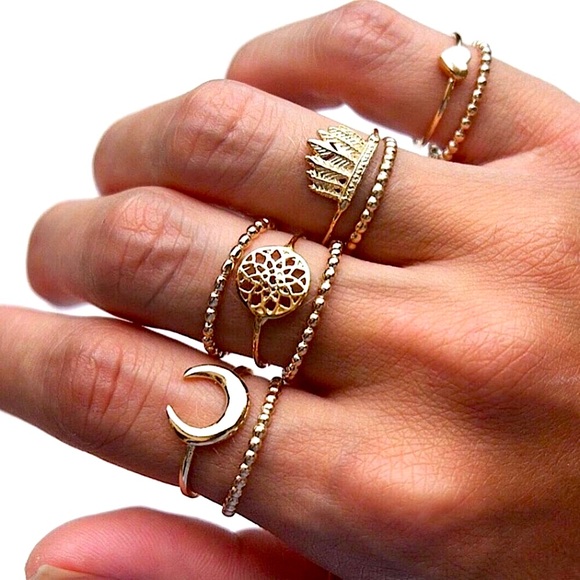 Jewelry - ⚜️[𝟯/$𝟭𝟴]⚜️9 Gold Tribal Charm Boho Rings NEW